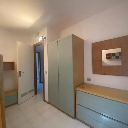 Aurora Villa
